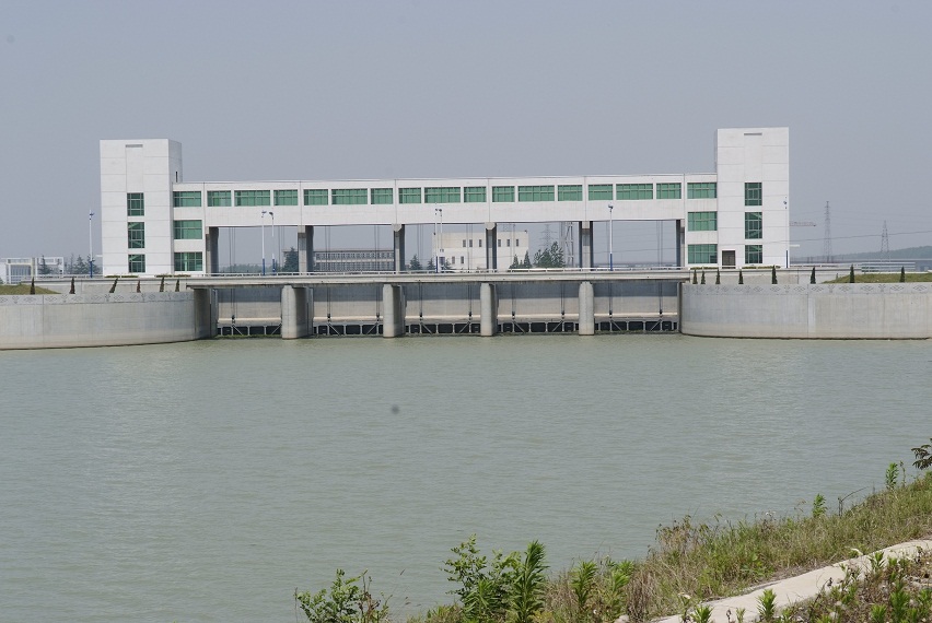 南水北調(diào)東線(xiàn)第一期工程淮陰三站擋洪閘及引河工程